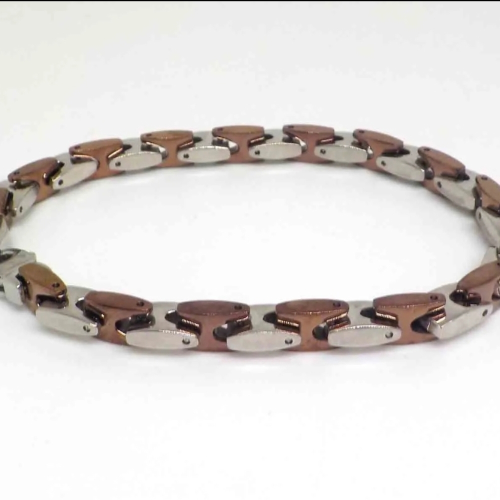 ***BRAND NEW*** SHAQUILLE O'NEAL TWO TONE NECKLACE AND BRACELET - Picture 4 of 6